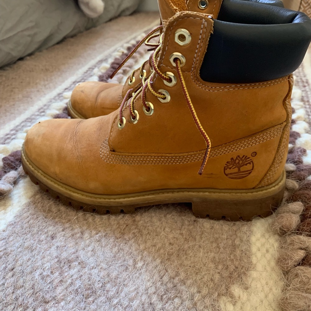 Timberland Boots - Picture 8 of 8